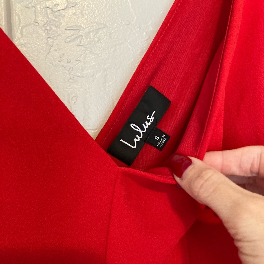 sleeveless dress from Lulus!